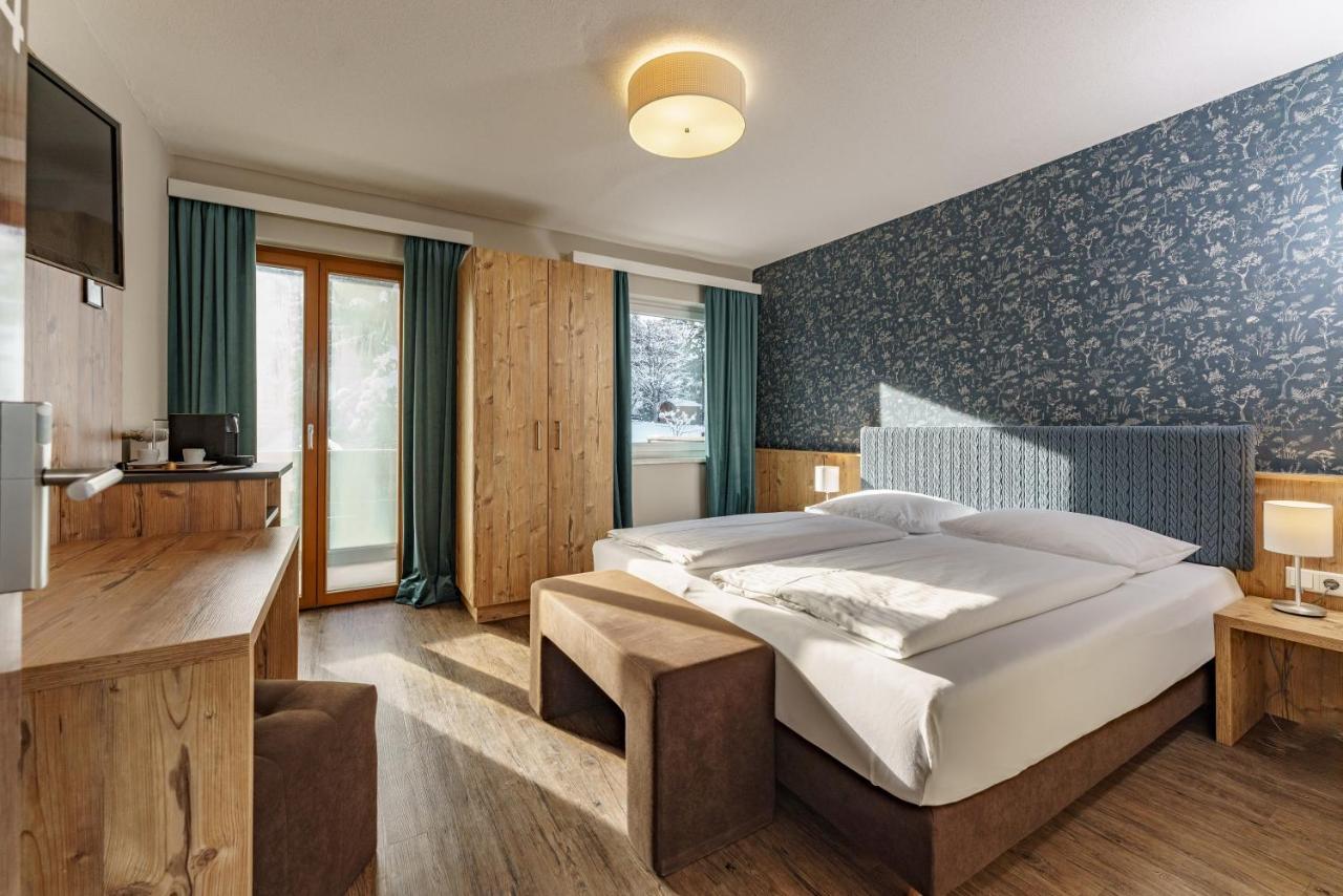 Landhaus Hubertus Wellness & Breakfast Schladming Bagian luar foto