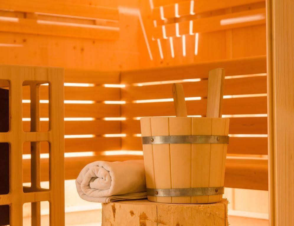 Landhaus Hubertus Wellness & Breakfast Schladming Bagian luar foto